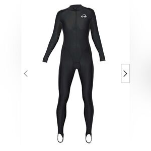 iQ-Company Black UV 300 Burkini. Size XS